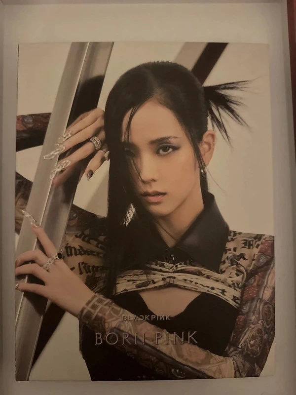 Blackpink Born Pink Album (Jisoo Version)