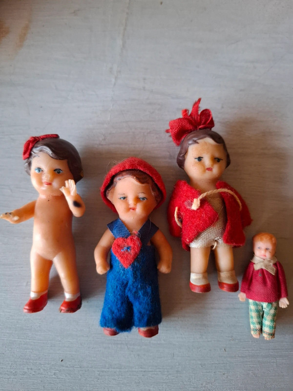 Lot de poupées Ari vintage