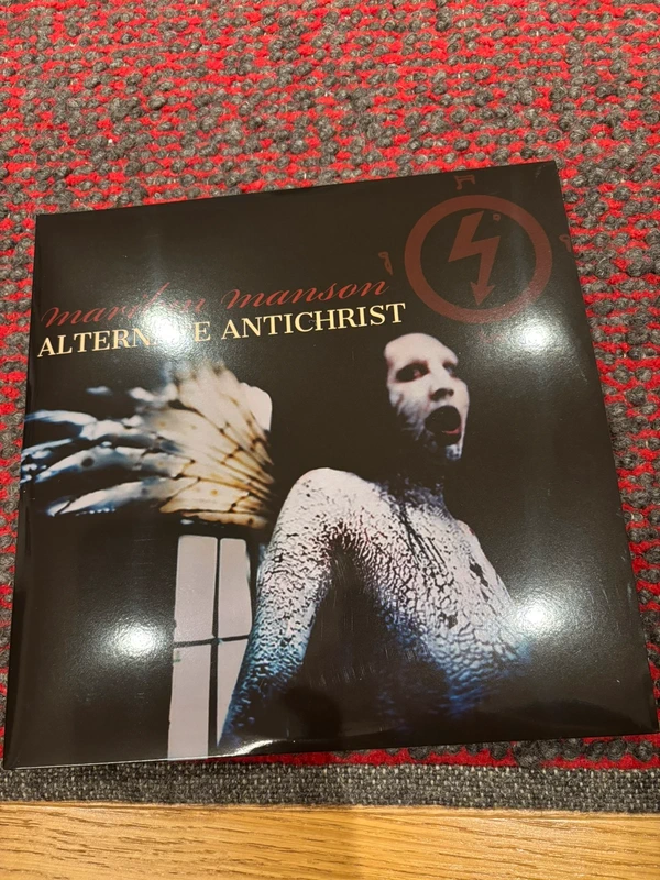 Marilyn Manson - Alternative Antichrist