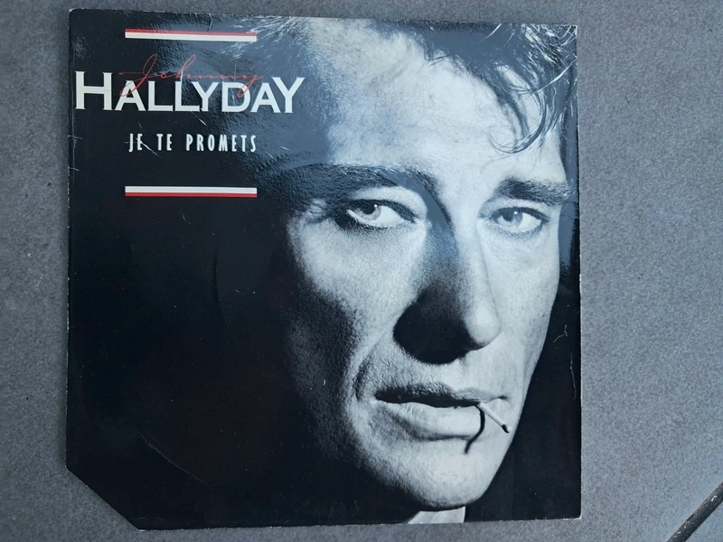 Vinyle , disque 45 tours Johnny Hallyday : Je te promets + tu peux chercher