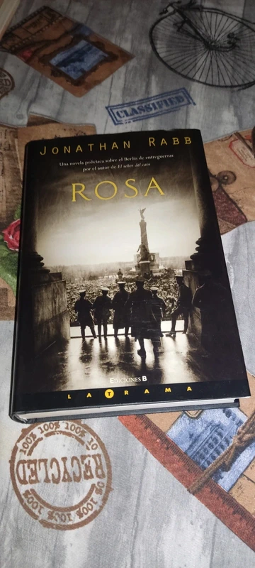 Rosa la trama