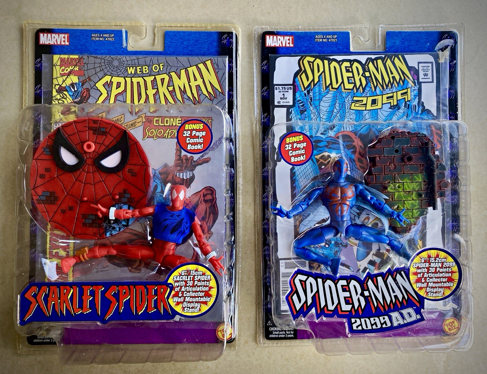 Toy Biz Spider-Man Classics Spider-Man 2099 Action Figure & Scarlet Spider NIB