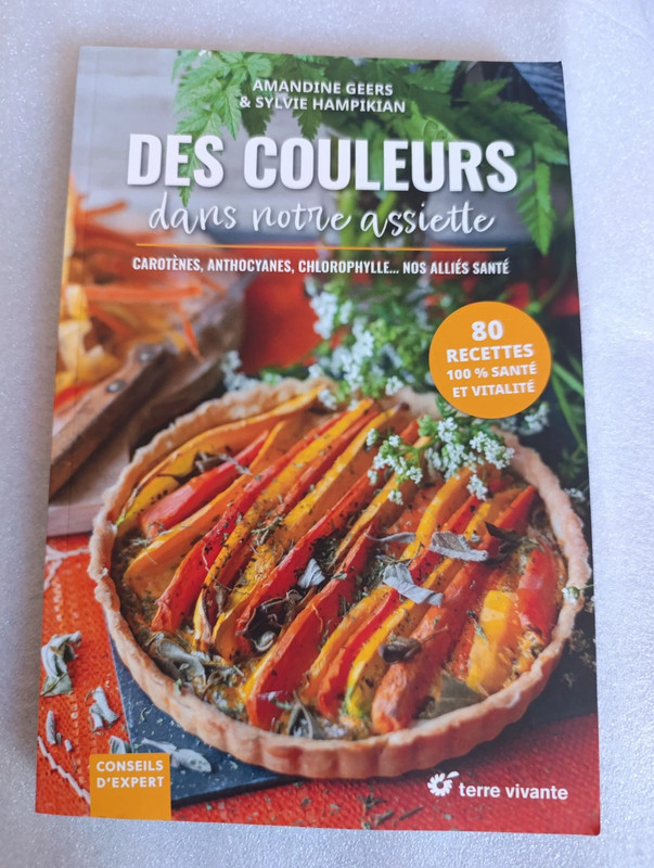 Livre les couleurs dans notre assiette