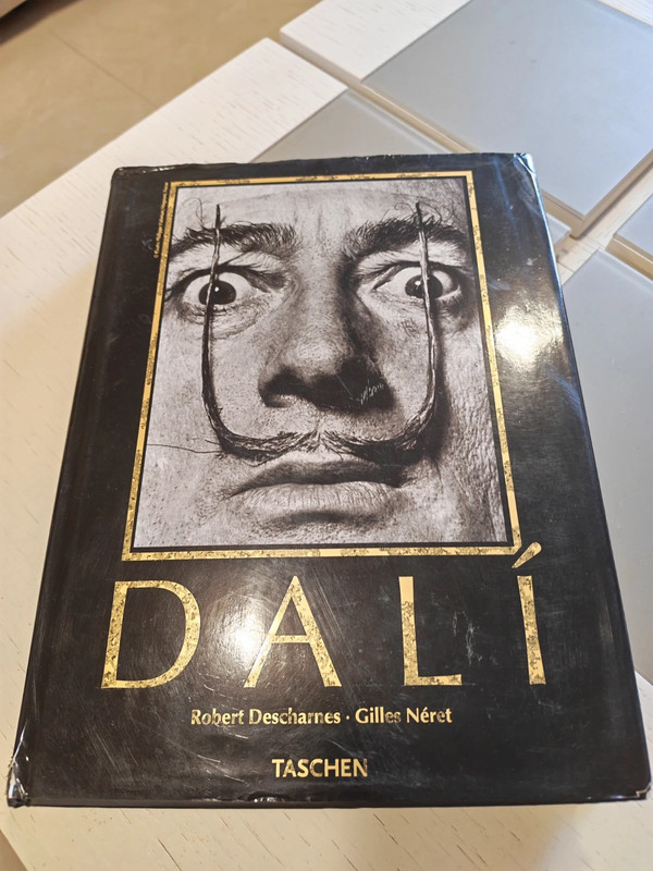 Livro Dali Taschen- Robert Descharnes