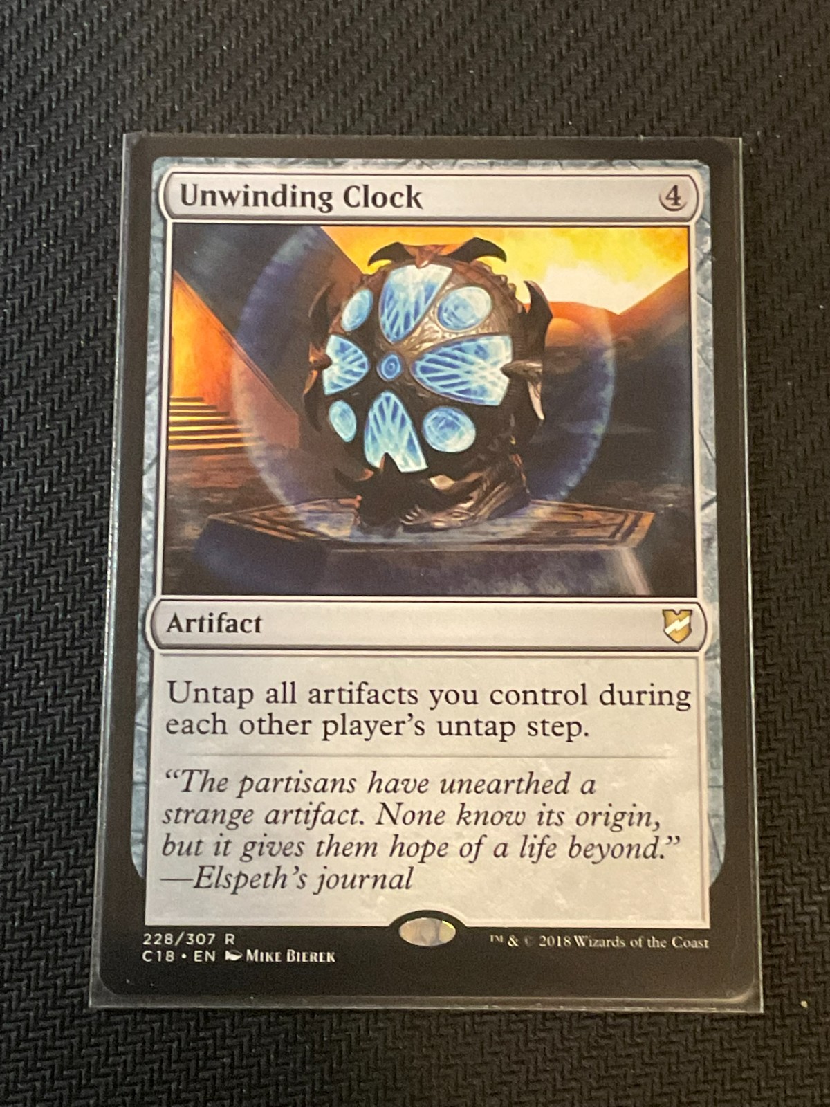 Unwinding Clock R Commander 2018 228 NM MTG