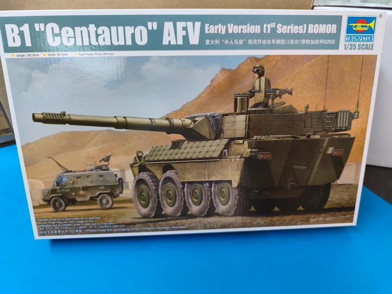 Modellino Trumpeter B1 Centauro AFV (Early Version, 1st Series)1/35