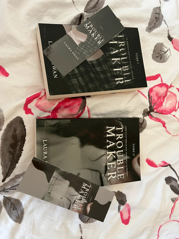 Lot de 2 livres Troublemaker