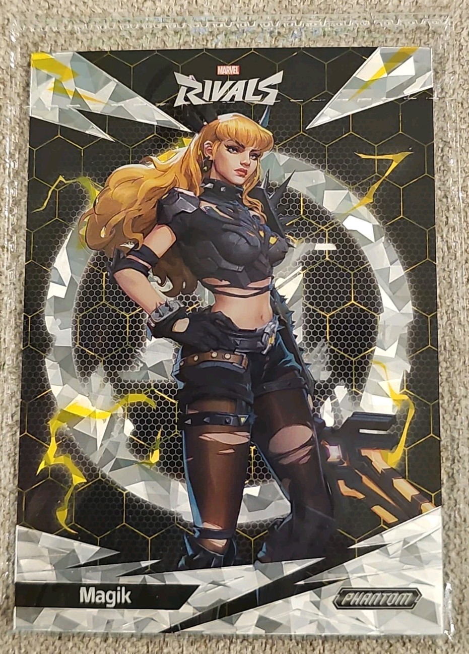 2025 Marvel Rivals Kakawow Phantom PMR-B-22 Magik Foil Trading Card quasi nuova