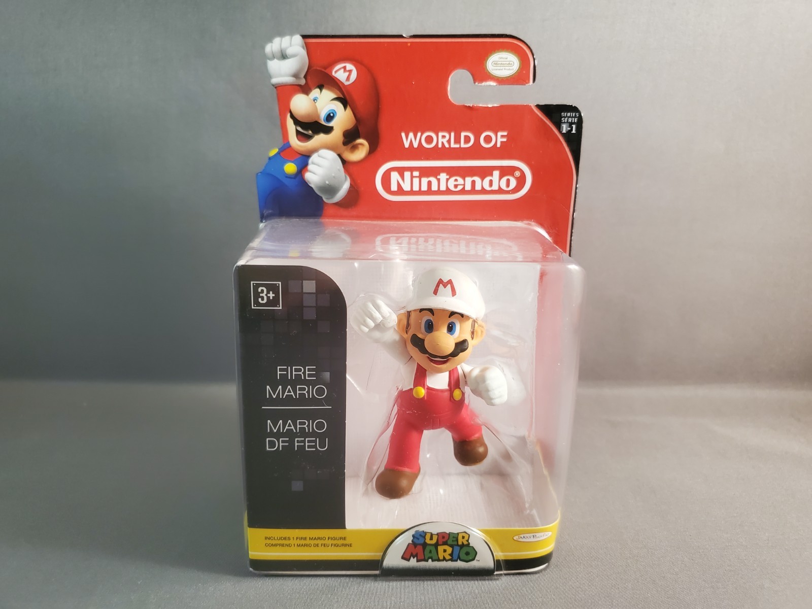 Jakks Pacific World of Nintendo Super Mario Bros. Fire Mario Standard Figure NIB