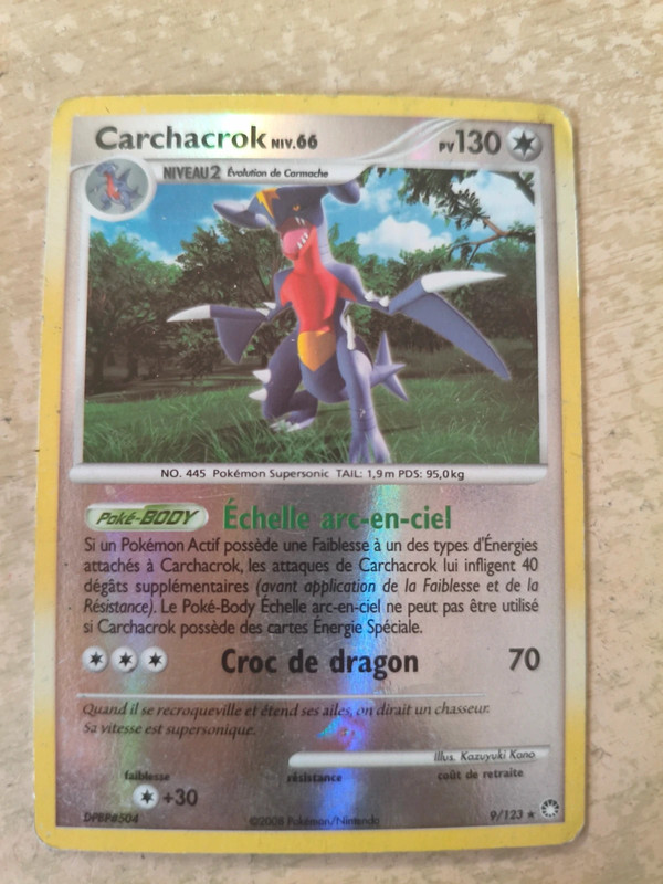 Carte pokémon Carchacrok lvl 66