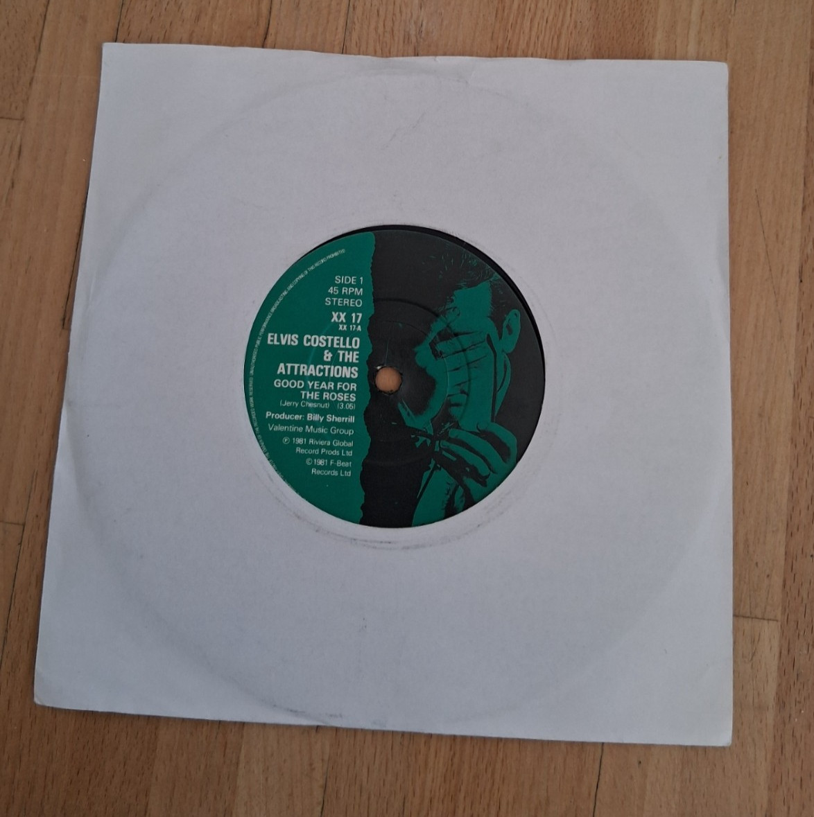Elvis Costello & The Attractions - Good Year For The Roses - 7" Vinyl Single 