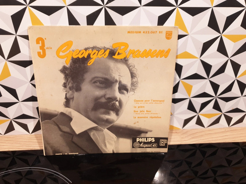 Vinyle 45T Georges Brassens, sa guitareet les rythmes - 3e série - Philips 432.067 BE