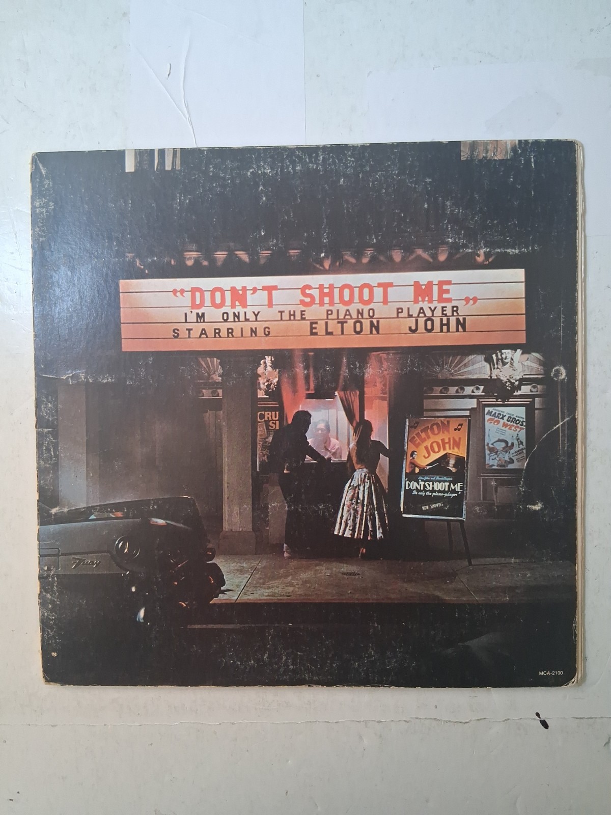 Vinyl Record LP Elton John Don't Shoot Me  VINYL VG, COVER HAS SEEM SPLIT