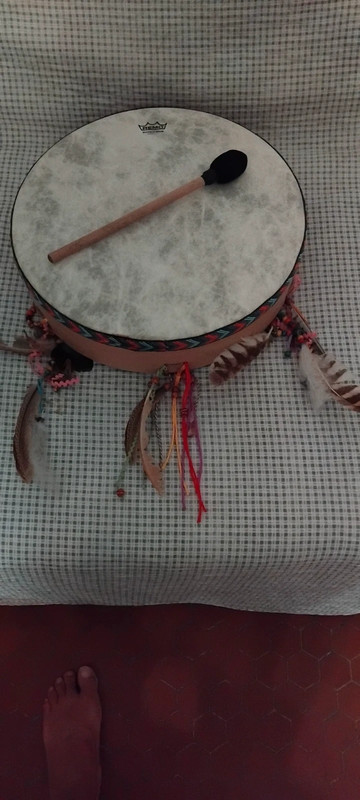 Tambour chamanisme.  Remo. Amérindiens.