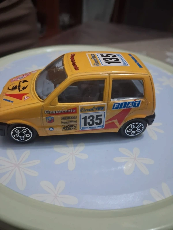 Fiat cinquecento Rally 1/43 Burago