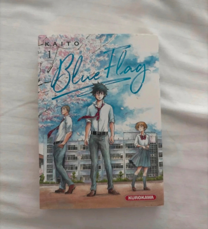 Manga de romance Blue Flag tome 1 tendance parfait pour offrir ou collectionner