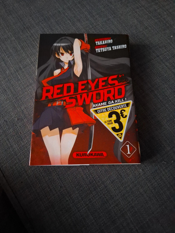 Red eyes sword