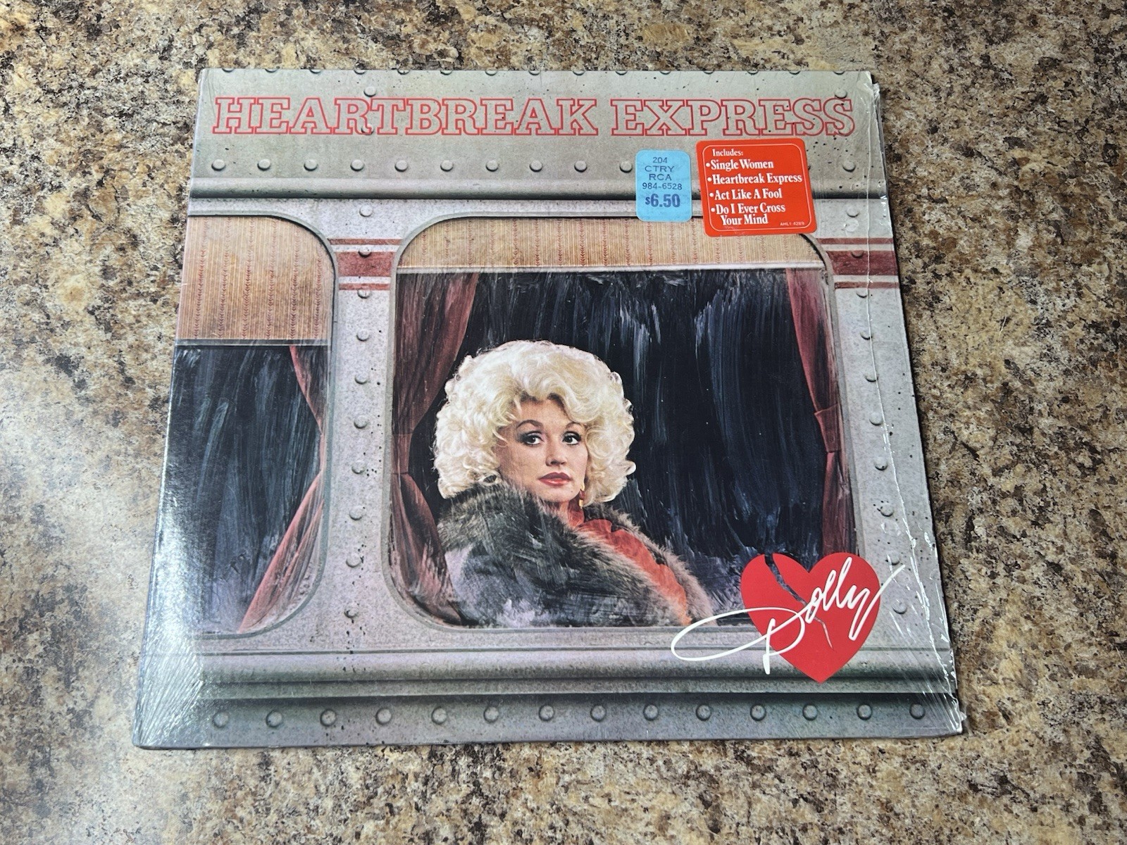 Vintage Vinyl-DOLLY PARTON-Heartbreak Express-RCA Records-AHL1-4289-EX