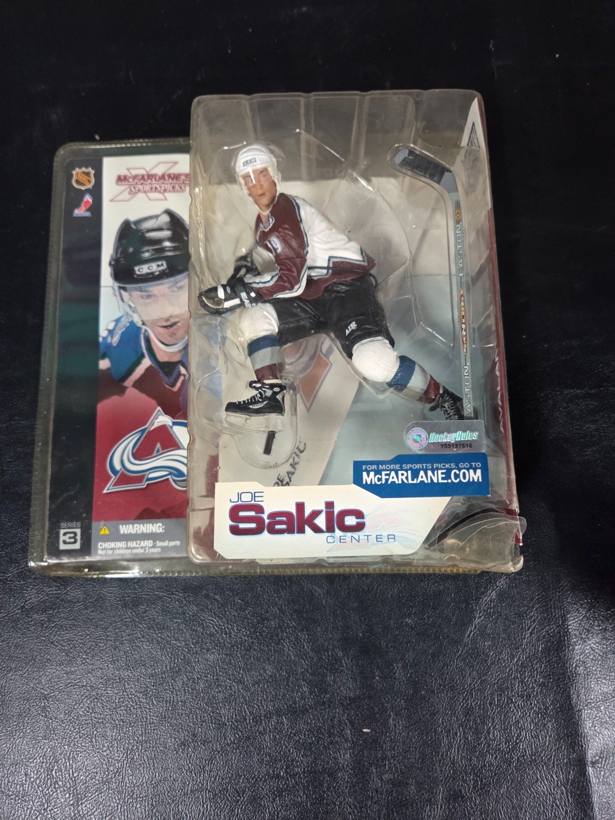 MCFARLANE SPORTSPICKS NHL JOE SAKIC COLORADO VARIANTE VALANGA HOCKEY FMcIGURE  