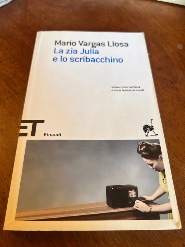 La zia Julia e lo scribacchino
