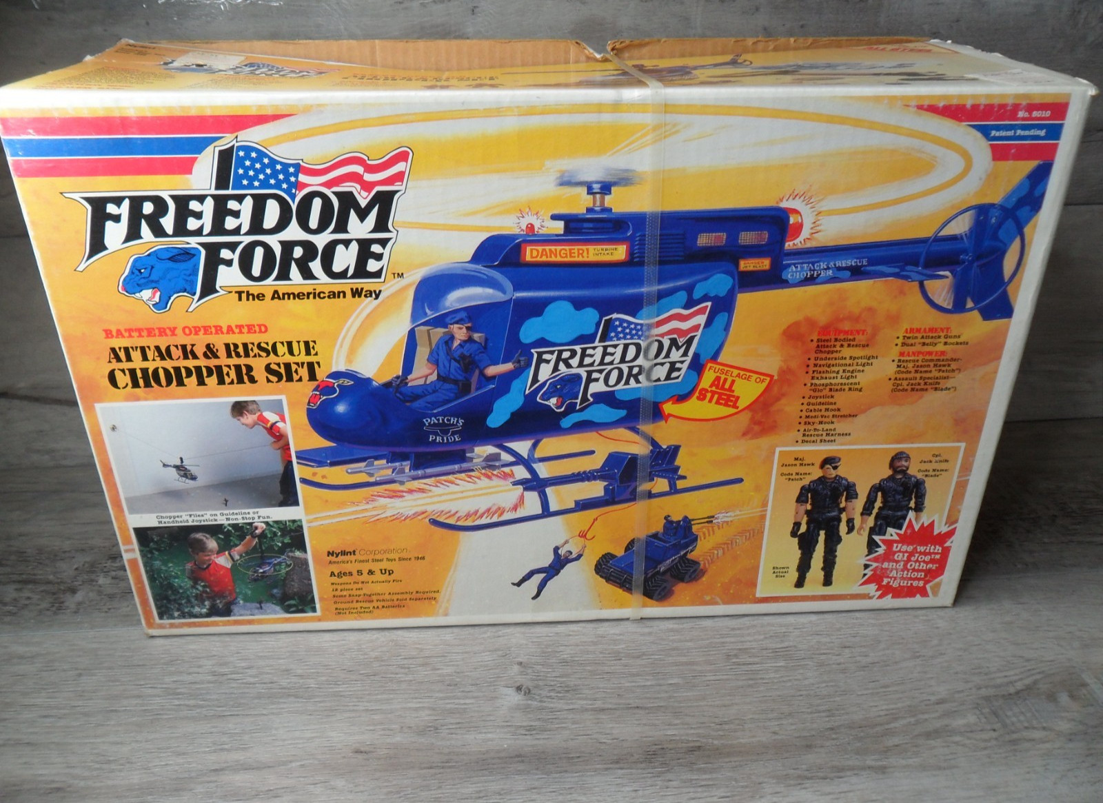 Nastro sigillato in fabbrica Nylint 1986 Freedom Force Attack & Rescue Chopper nuovo RARO