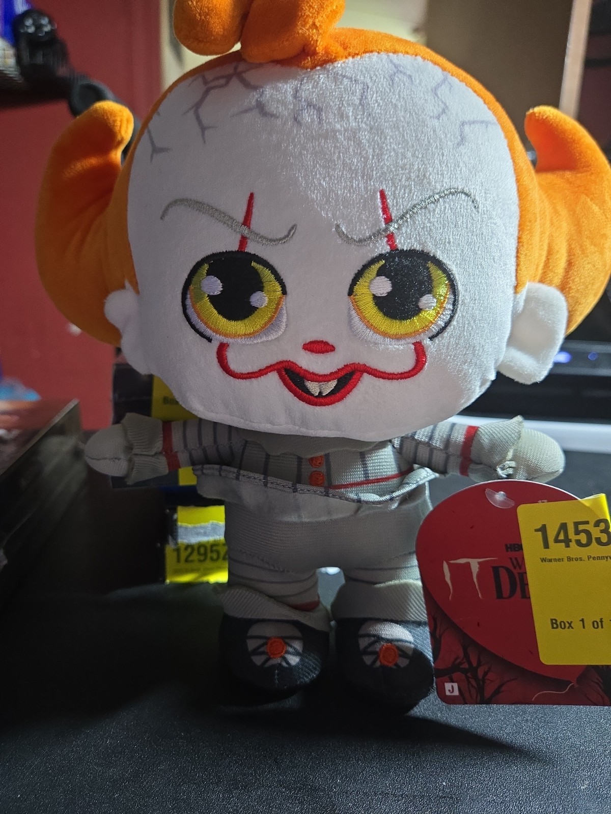 NUOVO Jazwares IT Welcome to Derry Pennywise Evil Clown 8" Peluche Horror 2025