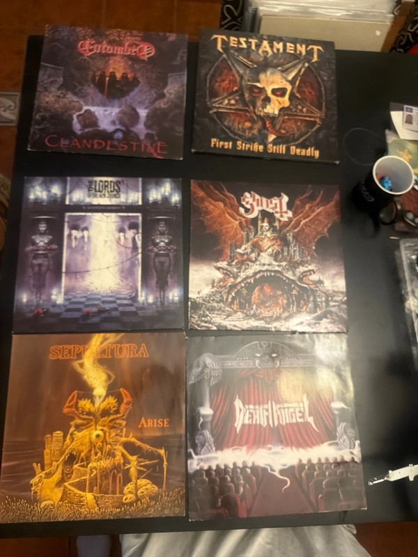 Discos de heavy Metal