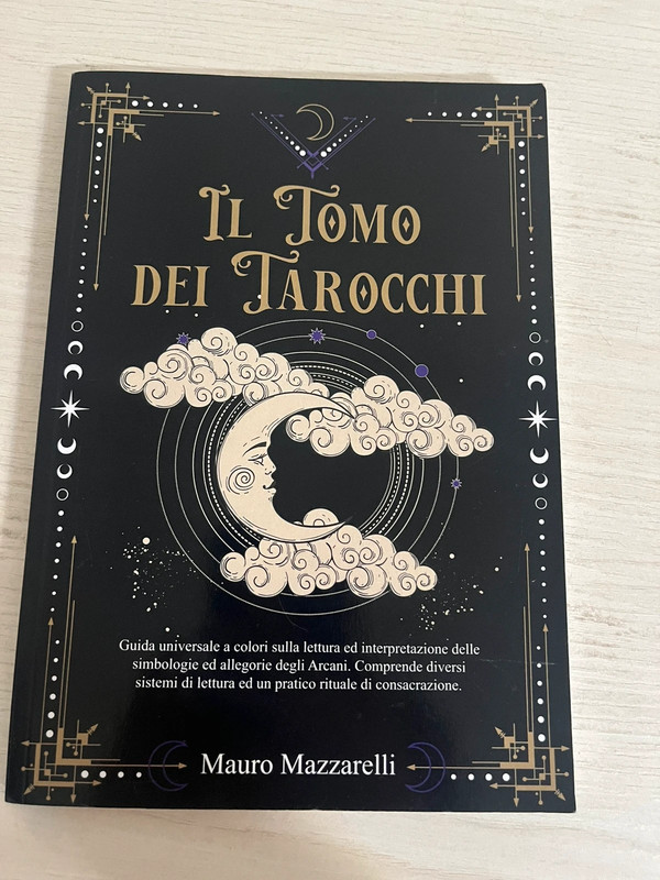 libro sui tarocchi