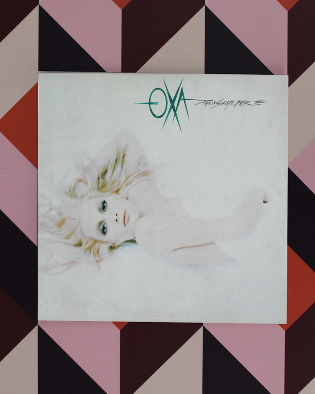 Album "Pensami per te" di Anna Oxa, 1988. Etichetta: CBS.