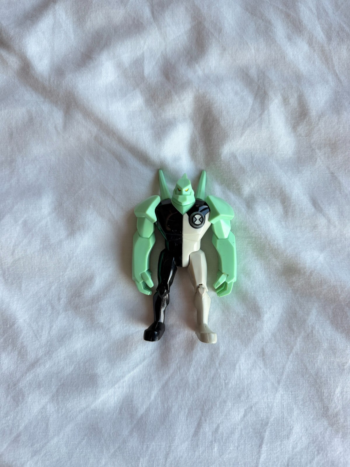 ben 10 original series figure diamondhead with back spikes rare
