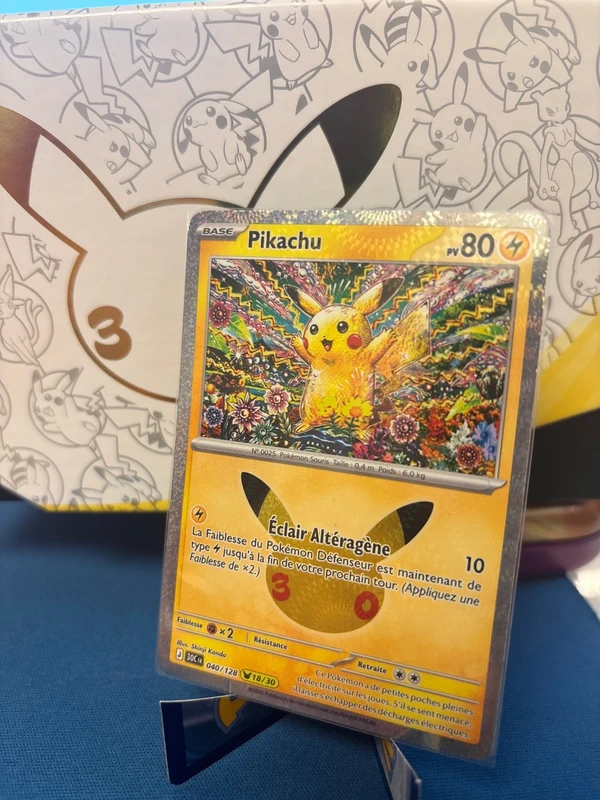 Pikachu 18/30