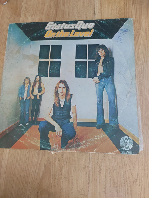 Vinil Status Quo