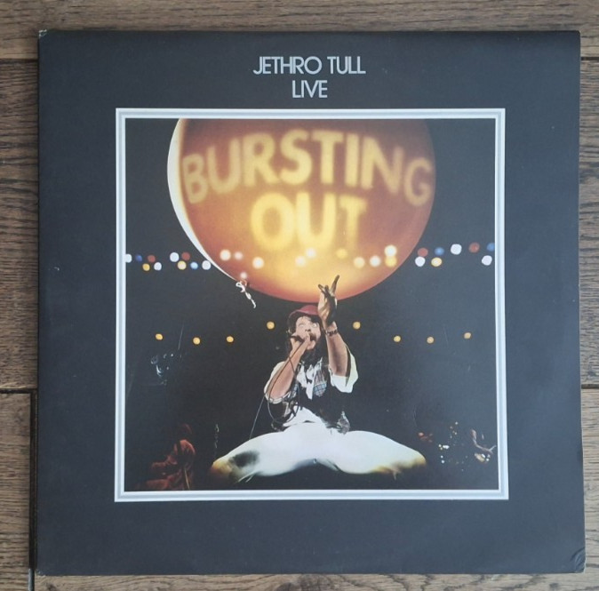 Jethro Tull – Live - Bursting Out (1978) 2 x Vinyl, LP, Album, Embossed
