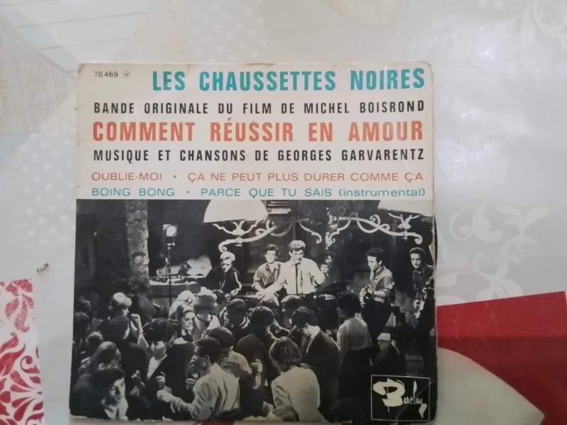 Ep 4 titres les chaussettes noirs