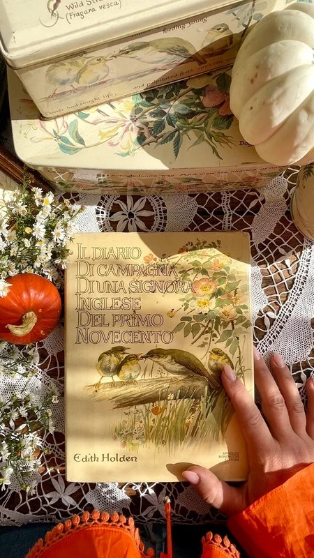 Libro "Il Diario di Campagna di una Signora Inglese" Edith Holden