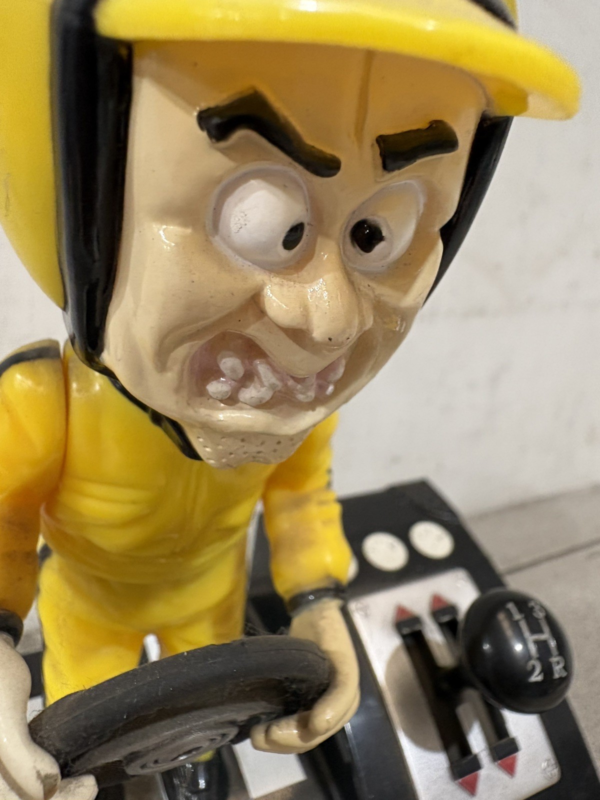 Vintage Road Rage Racer GIALLO Guy - suono forte e azione - giocattolo interattivo