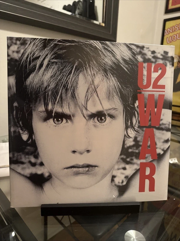 U2 - War