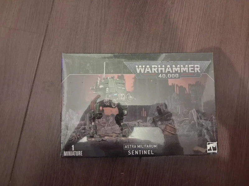 Warhammer 40K – Astra Militarum Sentinel – Boîte neuve sous blister