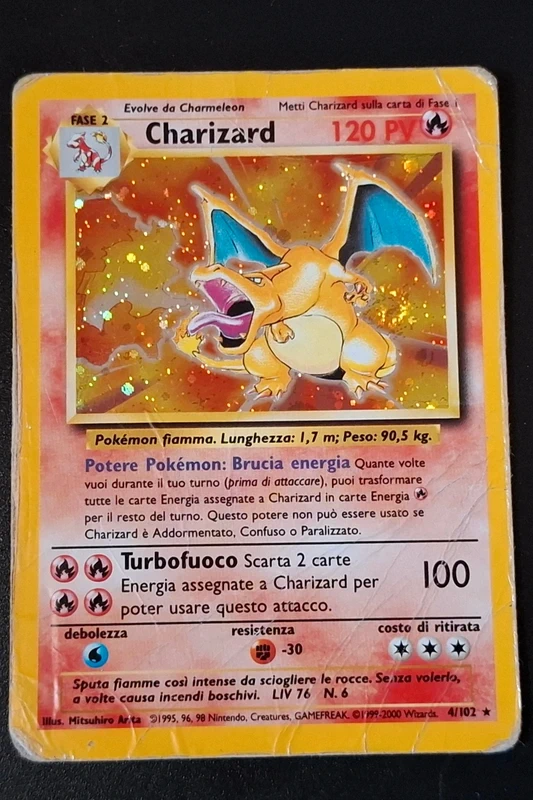 Charizard set base 4/102