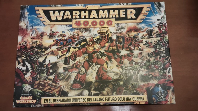 Caja de Warhammer 40k 2a edición