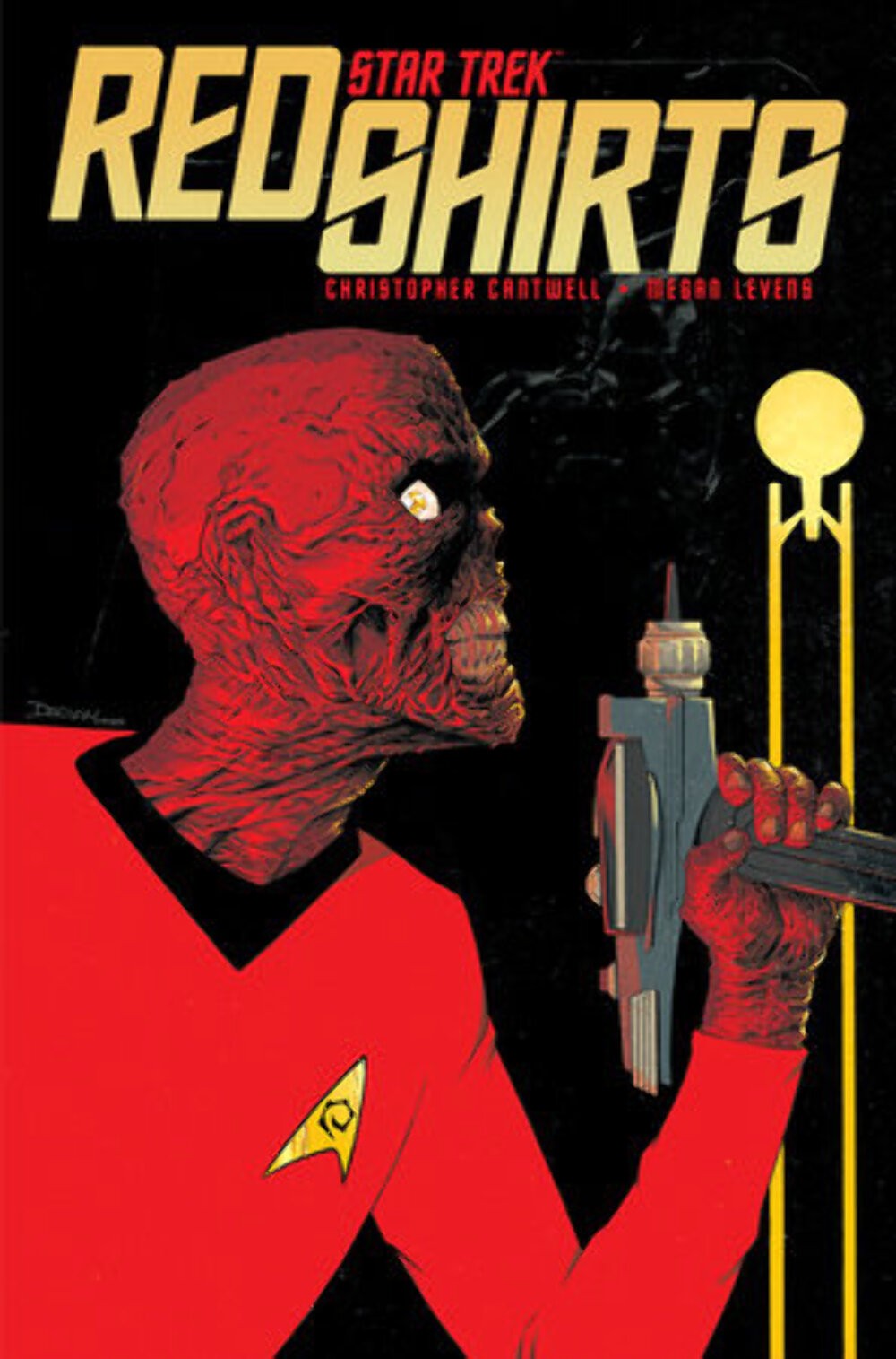 PREVENDITA Star Trek: Red Shirts TP firmato da Megan Levens (limite 1 per copertina)