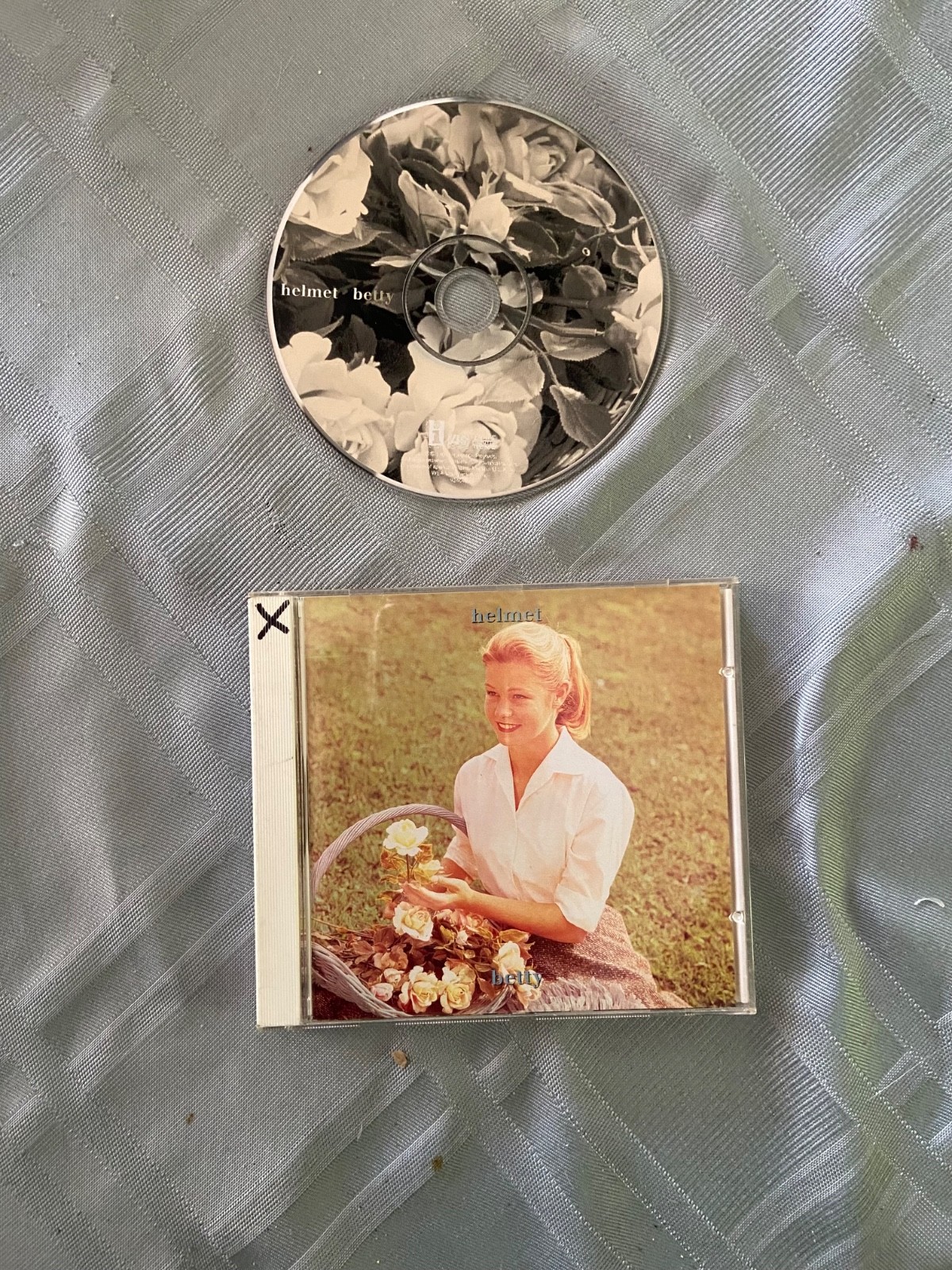 Helmet Betty CD