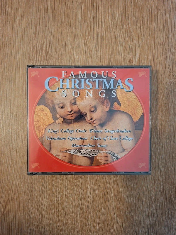 Te koop: Famous Christmas Songs (CD's)