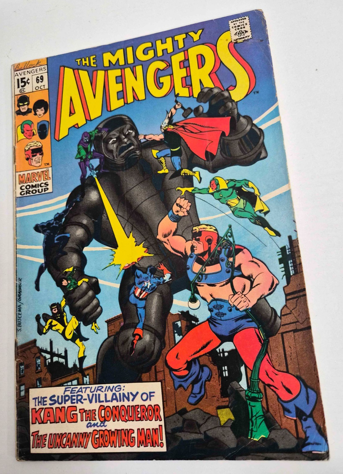 MCU The Mighty Avengers Vol. 69 Kang il Conquistatore e l'Inquietante Uomo che Cresce