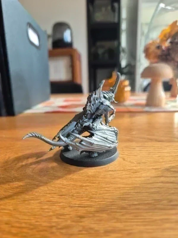 primat tyranide ailé warhammer 40k tyranides monté non peint
