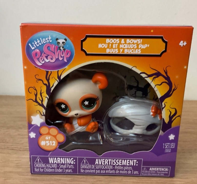 Littlest Pet Shop Halloween Boos and Bows Orange Mummy Panda Bear #512 - NEW