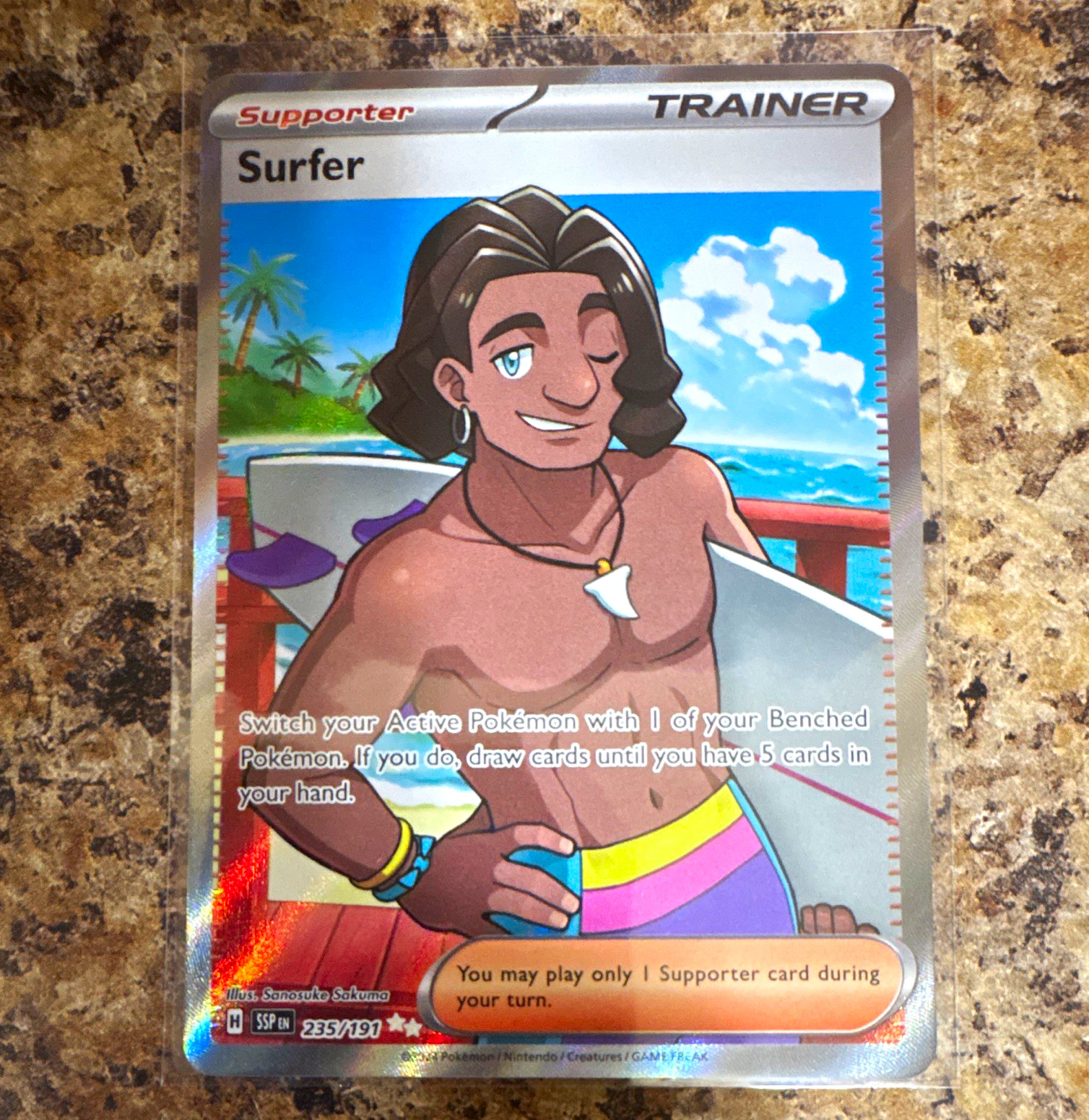 The Pokémon Company Pokemon TCG Surfer 235/191 Scintille Urgenti Holo UR ENG