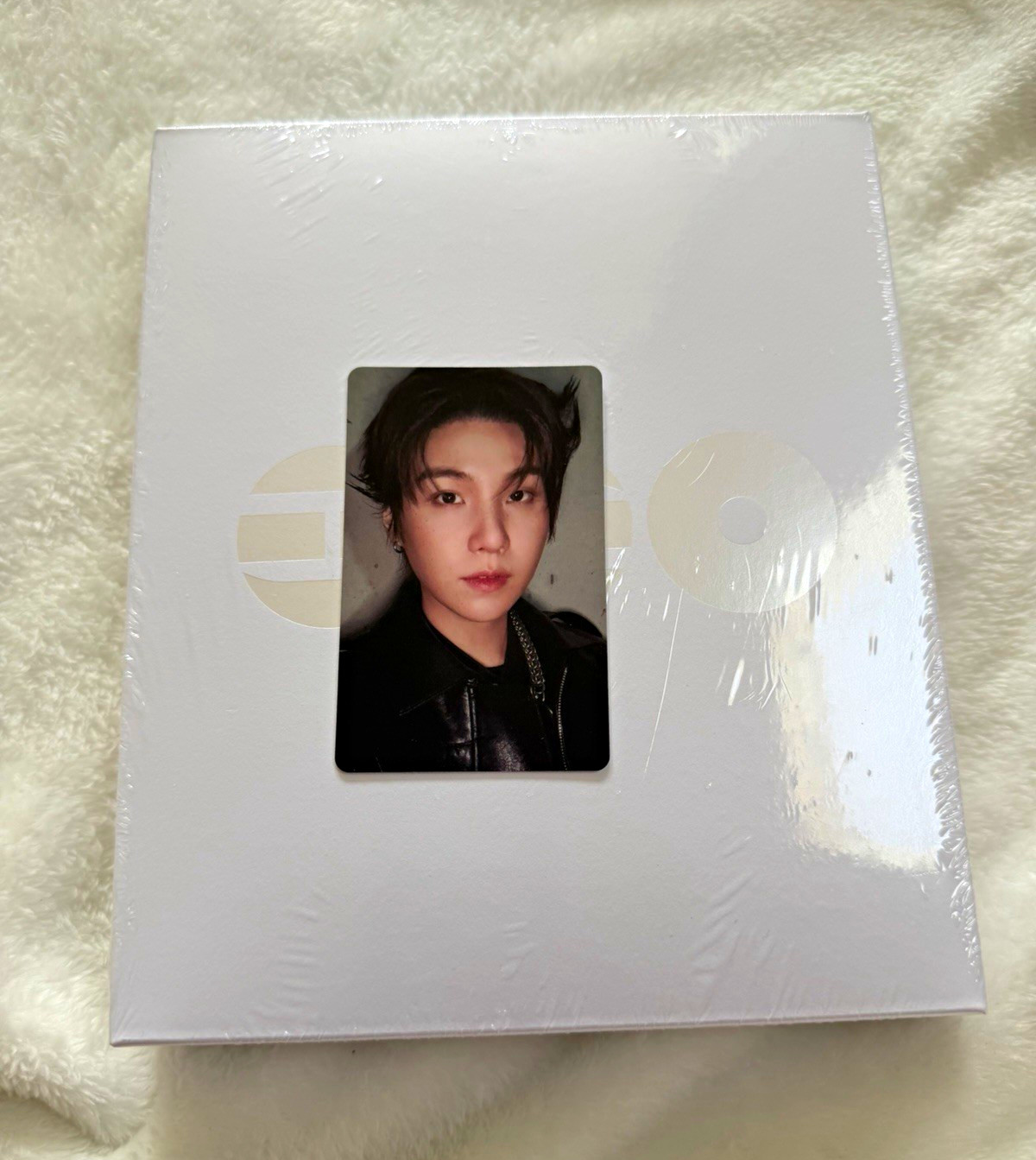 BTS Arirang World Tour yoongi US lucky draw Official Photocard and sealed album 