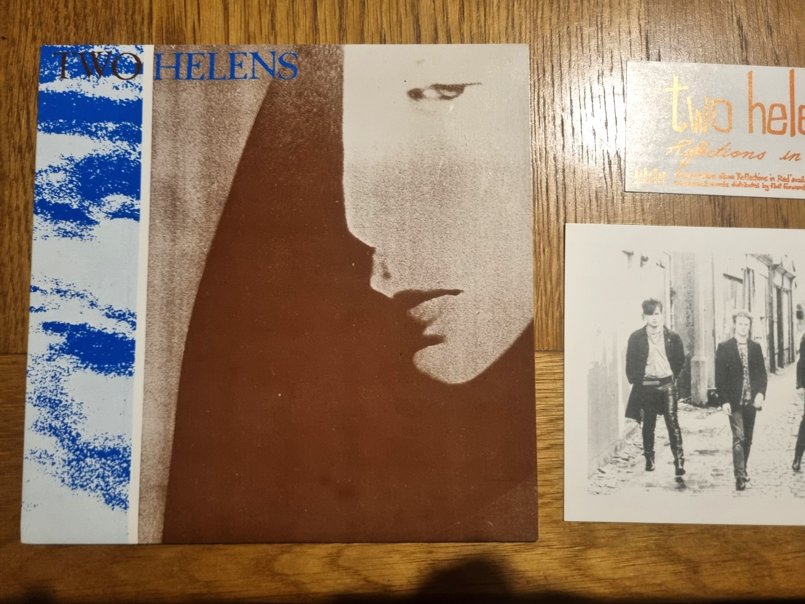 Two Helens – Silver & Gold 1987 Sharko Records Tuftt 57 Post-punk 7” EX/EX