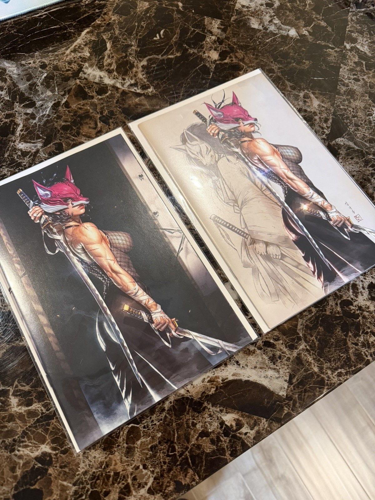 SQUISITA MASCHERA DI VOLPE CADAVERI KILLER #1 di EOM NYCC 2026 SET ESCLUSIVO, IN MANO